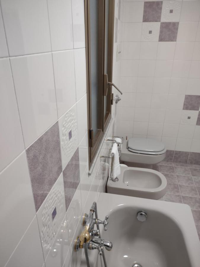 Central Apartment a due passi dal porto Palermo Esterno foto
