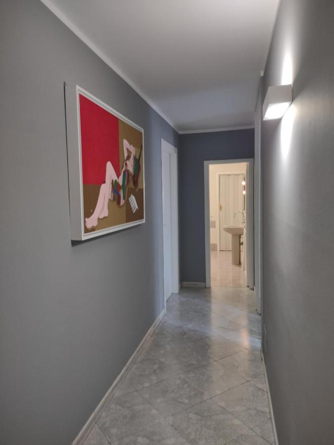 Central Apartment a due passi dal porto Palermo Esterno foto
